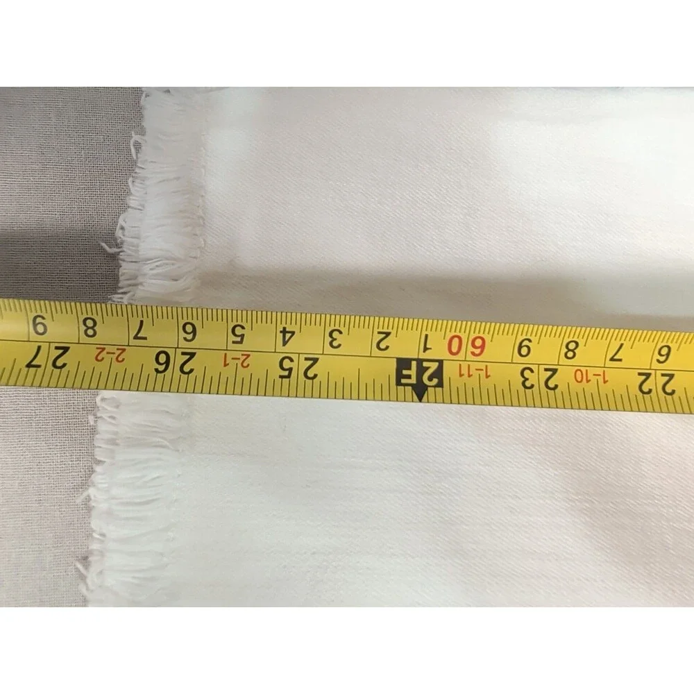 7 For All Mankind Cropped Jeans White Raw Hem Boho Minimalist Size 31 - Picture 9 of 9